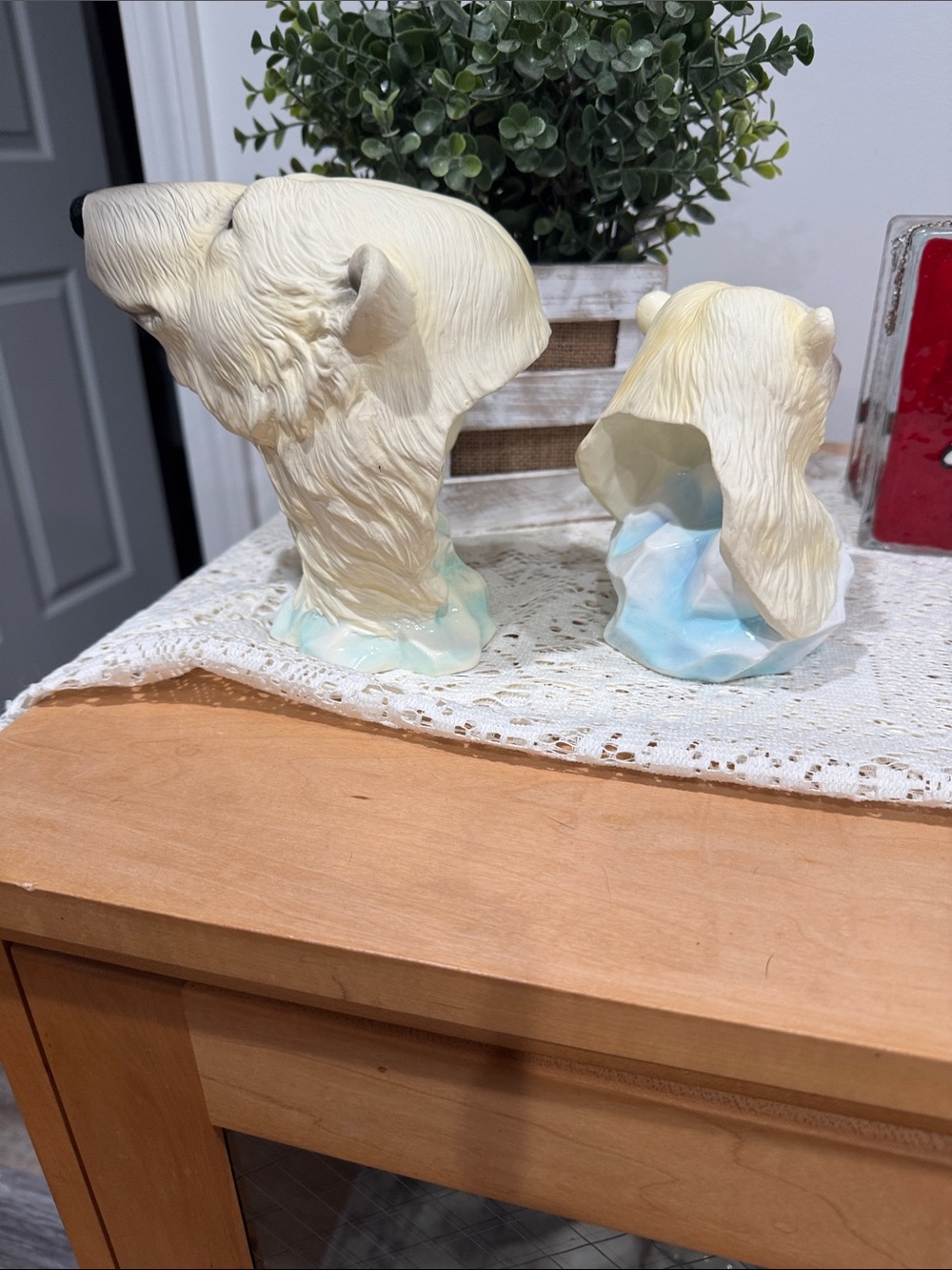 RESERVED NOT FOR SALE Polar Bear Large Figurine VTG EUC RESERVED - Picture 11 of 12